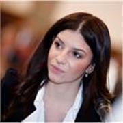 Laureata in giurisprudenza presso l'università degli studi di Palermo