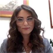 Laureata in Giurisprudenza con 2 anni di esperienza in studio impartisce lezioni per liceali e universitari, o aiuto compiti altre fasace d'età