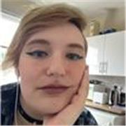 I'm an accomplished writer and historian, focused on helping secondary and uni students.