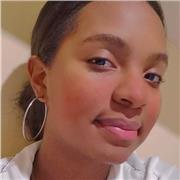 Profesora de Ingles y euskera con experiencia dando clases a niños y adolescentes