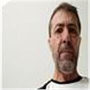Profesor de español, filosofía, psicología y de talleres enfocados al desarrollo desdé la psicología.