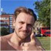 Ho vissuto a Londra per oltre 10 anni dove ho imparato la lingua