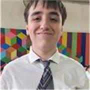 Profesor de ingles que imparte clases de ingles a niños, adoslescentes y adultos