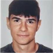 Profesor de Matemáticas para Primaria y primeros cursos de ESO, especializado en refuerzo y apoyo escolar con explicaciones claras