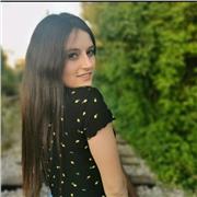 Soy profesora de Educación Primaria y he estado trabajando de ello. Garantizo unas clases dinámicas y divertidas