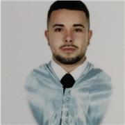 Maestro de educación primaria y con máster de profesorado en secundaria. Son más de 7 años de experiencia en el sector abarcando ambos ámbitos. Gran facilidad de adaptación al alumno y a sus necesidades, con posibilidad de poder acudir al extrarradio de S