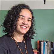 Professora de História e sociologia com ampla experiência em aulas para ensino fundamental e médio