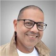 Native graduated Spanish Teacher giving lessons for children and adults