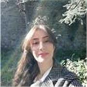 Professeure d’anglais diplômée en didactique, méthode interactive, cours à Paris et en ligne