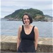 Profesora de matemáticas, física y química para los alumnos de la ESO y Bachillerato.