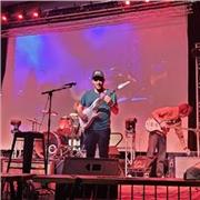 Cours de guitare et basse, initiation au monde de la musique rock