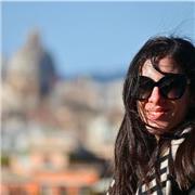 Laureata magistrale in lingue offre lezioni di inglese, tedesco e spagnolo