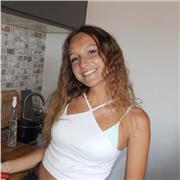 Sono una studentessa di ingegneria all’Università di Padova, sono disponibile a insegnare matematica a studenti