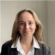 Étudiante en droit - Cours de soutien scolaire niveau primaire et collègue, et d’anglais niveau A1 à B2
