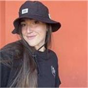 Soy docente de infantil y doy clases de refuerzo hasta primaria 