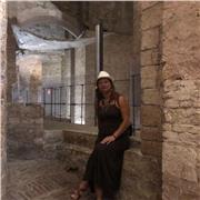 Insegnante scuola primaria impartisce lezioni private