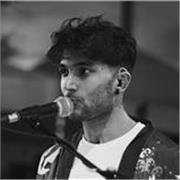 Músico, productor, compositor y técnico de sonido se ofrece a dar clases en cualquier ámbito relacionado con el mundo de la música y el sonido
