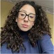 Studentessa universitaria, diplomata al liceo scientifico fornisce lezioni private di matematica a ragazzi delle superiori/medie