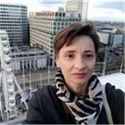 Personalized lessons in General English, Business English and Legal English for teenagers and adults