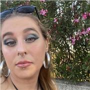 Profesora particular de diferentes edades y materias