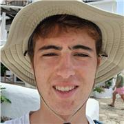 Alumno de Ingeniería de telecomunicaciones en mi último año, imparto clases online o presencial