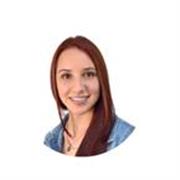 Estudiante de 8vo semestre de marketing y bachiller en comunicación social, experiencia en método montessori