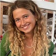 Offro ripetizioni mirate per migliorare la tua conversazione in inglese, con lezioni pratiche e dinamiche