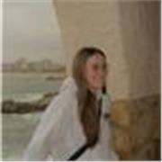 Soy estudiante universitaria, tengo experiencia con los niños (monitora), me encanta ayudar en cualquier necesidad.