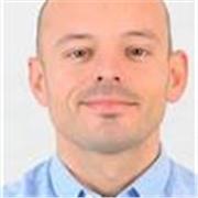 I am a native English teacher with over 10 years of experience teaching both face to face and online