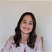 Laureata magistrale in Lettere moderne offre lezioni private di italiano e storia a Bologna, per studenti di tutte le fasce d'età