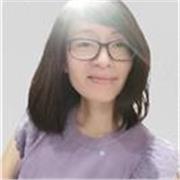 I give private lessons tailored to your level and learning needs.