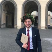 Laureato in agraria impartisce lezioni di scienze naturali, biologia, chimica e materie di indirizzo agraria