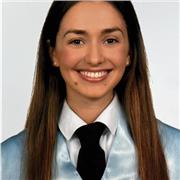 Soy profesora de inglés como segunda lengua a estudiantes de habla hispana