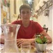 Ragazzo frequentante Liceo Scientifico offre aiuto compiti a bambini/ragazzini frequentanti scuola media/elementare