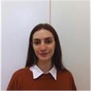 Profesora de inglés imparte clases para todas las edades