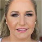 Professora de Língua Portuguesa com experiência em aulas presenciais e on-line