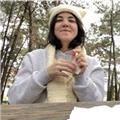 ortaokul için tüm dersler lise için ise matematik, kimya, biyoloji, dilbilgisi ve İngilizce dersleri verebilirim