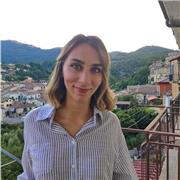 Studentessa in Filologia moderna impartisce ripetizioni di italiano, storia e geografia