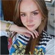 Nachhilfelehrerin für Englisch – geduldig und verständlich erklärt