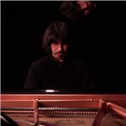 Clases de piano clásico y popular. Clases de teoría, solfeo y armonía