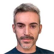 Offro ai bambini delle Elementari e Medie lezioni private di disegno tradizionale e grafica digitale, in base alle esigenze.