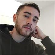 Doy clases particulares de lengua catalana y literatura. Soy estudiante del grado de Filología Catalana