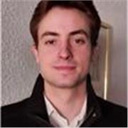 Soy traductor, intérprete, y profesor de inglés a media jornada