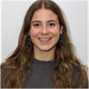 Profesora tanto de violín como otras asignaturas relacionadas con la música (lenguaje musical, armonía…)