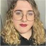 J’aide les collégiens avec leurs devoirs ou à comprendre leurs cours de math ou de science