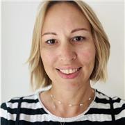 I am a supportive counsellor helping students achieve personal and academic goals