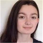 Dottoressa in Lettere moderne impartisce lezioni private per studenti dalle elementari alle superiori