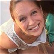 Sono un'avvocato, disponibile per lezioni online di diritto.