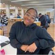 Passionate pharmacology student teaching accessible, real-world biology concepts.
