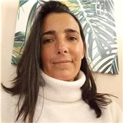 Profesora de lengua castellana, ciencias sociales, filosofía, psicología